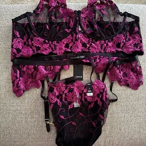 Lingerie 3 piece set. Size 3/4